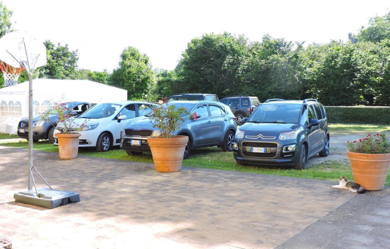 Casale Fedele Family Relax B&B Vicino Al Borgo Рончилионе Екстериор снимка
