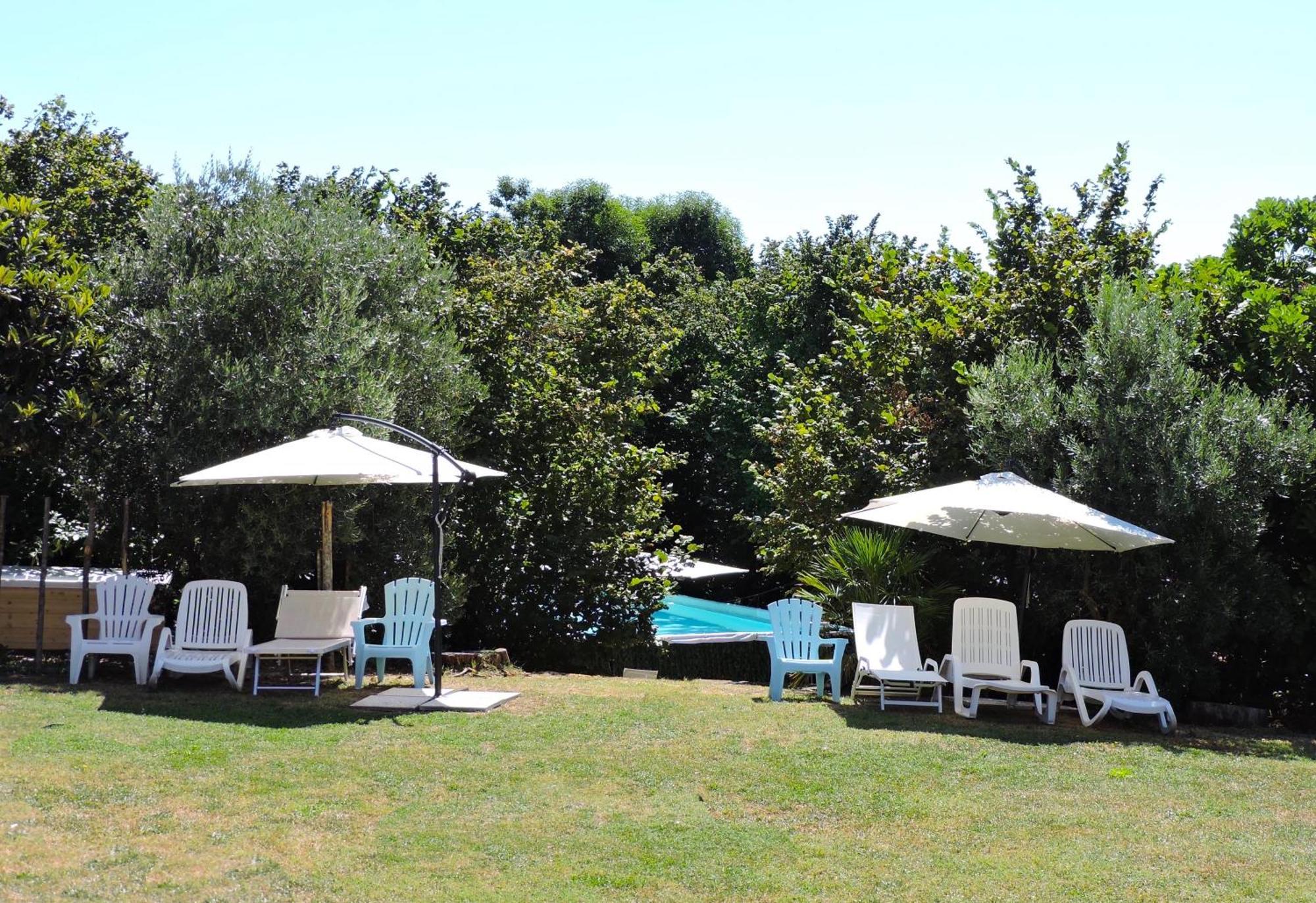 Casale Fedele Family Relax B&B Vicino Al Borgo Рончилионе Екстериор снимка